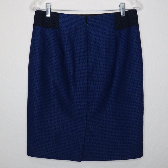 The Limited*Women's Fully Lined 1/4 Backside Zip Honeycomb Design Pencil Skirt~4 - Picture 2 of 10